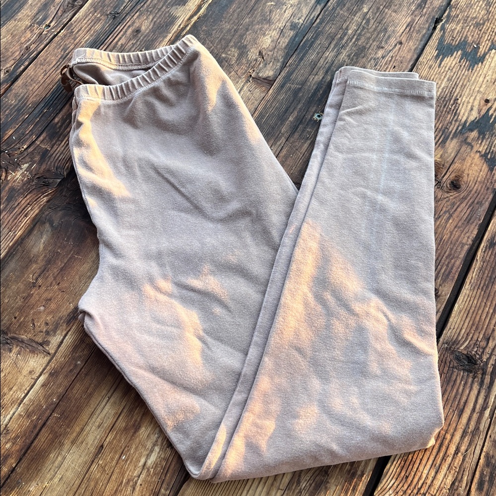 Skims leggings